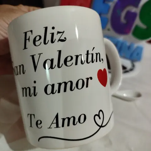 Taza Feliz San Valentín
